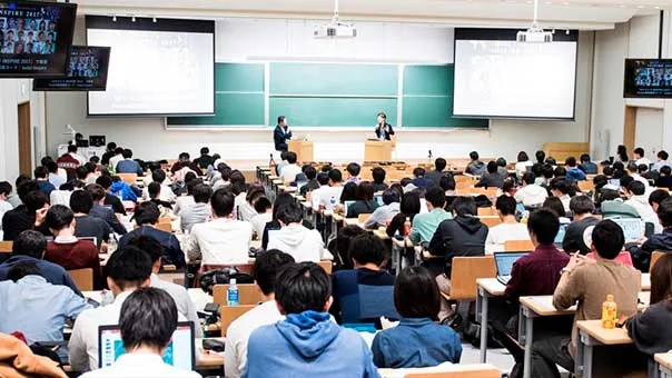 大学授業（東京大学・一橋大学）